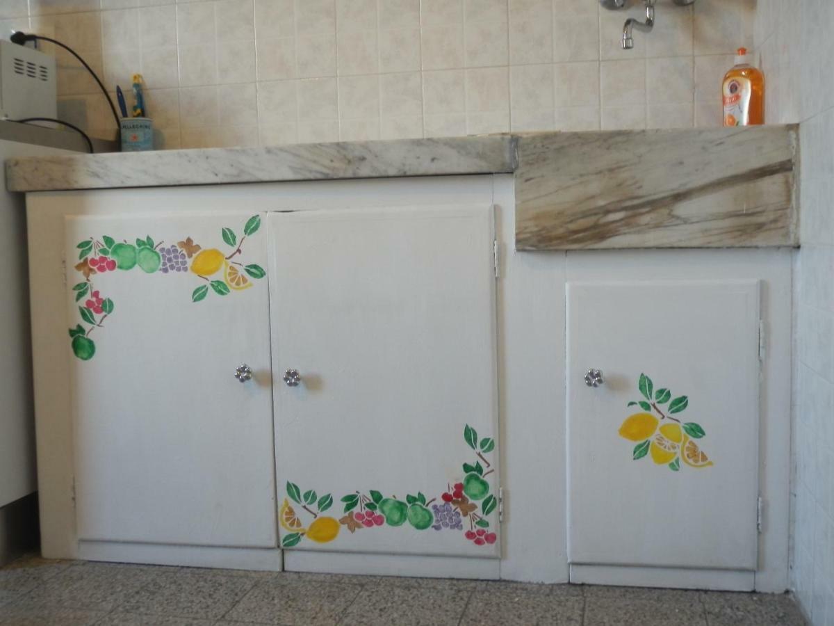 Appartamento Tata Geli La Spezia Exterior foto